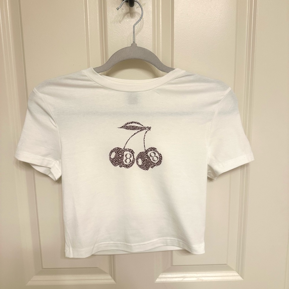 SHEIN White Cherry Graphic Cropped Tee